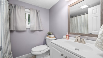 421 Kilbourne Street, Bellevue, 44811, 3 Bedrooms Bedrooms, ,2 BathroomsBathrooms,Residential,For Sale,Kilbourne,20262134