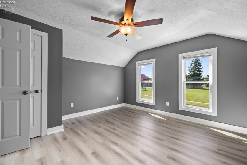 421 Kilbourne Street, Bellevue, 44811, 3 Bedrooms Bedrooms, ,2 BathroomsBathrooms,Residential,For Sale,Kilbourne,20262134