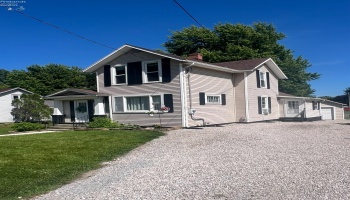 421 Kilbourne Street, Bellevue, 44811, 3 Bedrooms Bedrooms, ,2 BathroomsBathrooms,Residential,For Sale,Kilbourne,20262134