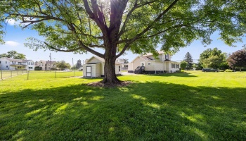 421 Kilbourne Street, Bellevue, 44811, 3 Bedrooms Bedrooms, ,2 BathroomsBathrooms,Residential,For Sale,Kilbourne,20262134