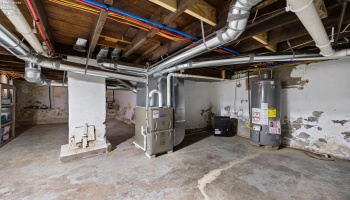 421 Kilbourne Street, Bellevue, 44811, 3 Bedrooms Bedrooms, ,2 BathroomsBathrooms,Residential,For Sale,Kilbourne,20262134