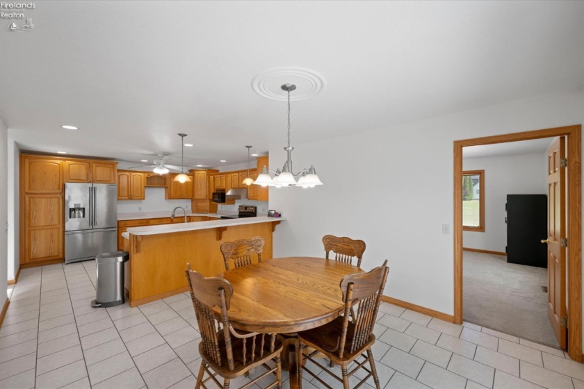 6851 Berridge Road, Whitehouse, 43571, 3 Bedrooms Bedrooms, ,3 BathroomsBathrooms,Residential,For Sale,Berridge,20262131
