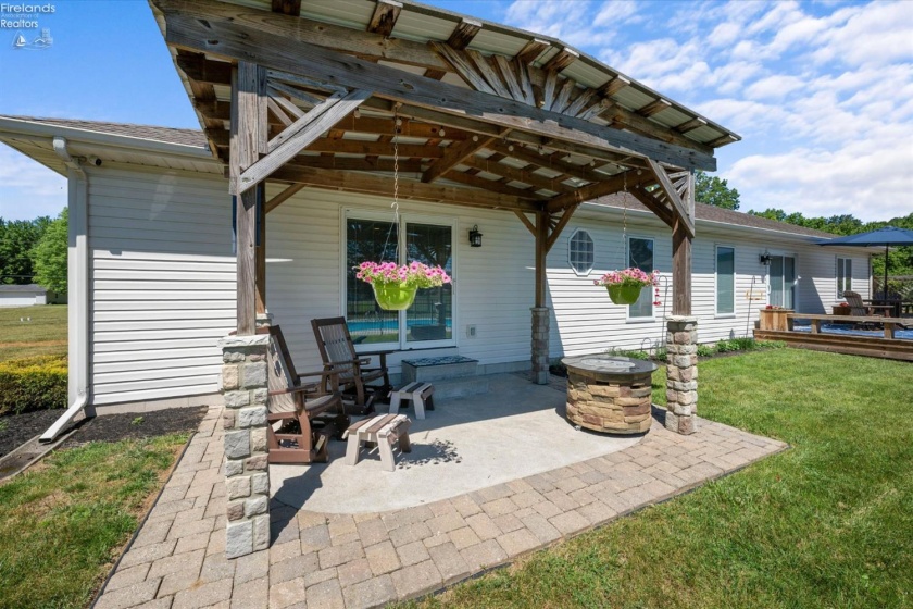6851 Berridge Road, Whitehouse, 43571, 3 Bedrooms Bedrooms, ,3 BathroomsBathrooms,Residential,For Sale,Berridge,20262131