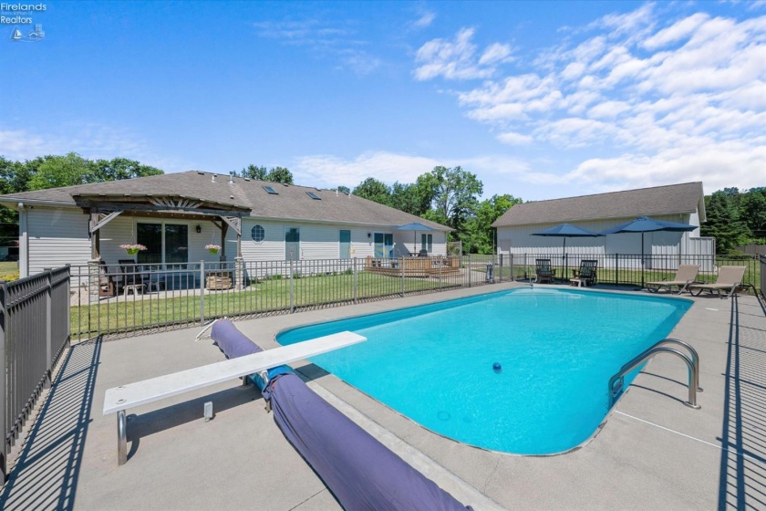 6851 Berridge Road, Whitehouse, 43571, 3 Bedrooms Bedrooms, ,3 BathroomsBathrooms,Residential,For Sale,Berridge,20262131
