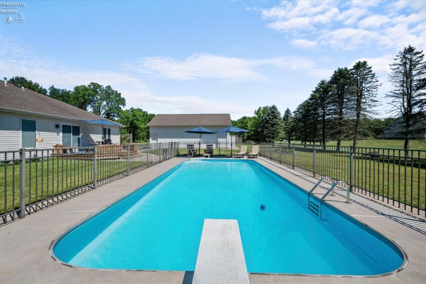 6851 Berridge Road, Whitehouse, 43571, 3 Bedrooms Bedrooms, ,3 BathroomsBathrooms,Residential,For Sale,Berridge,20262131