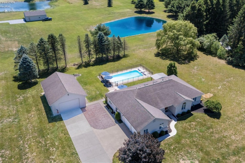6851 Berridge Road, Whitehouse, 43571, 3 Bedrooms Bedrooms, ,3 BathroomsBathrooms,Residential,For Sale,Berridge,20262131