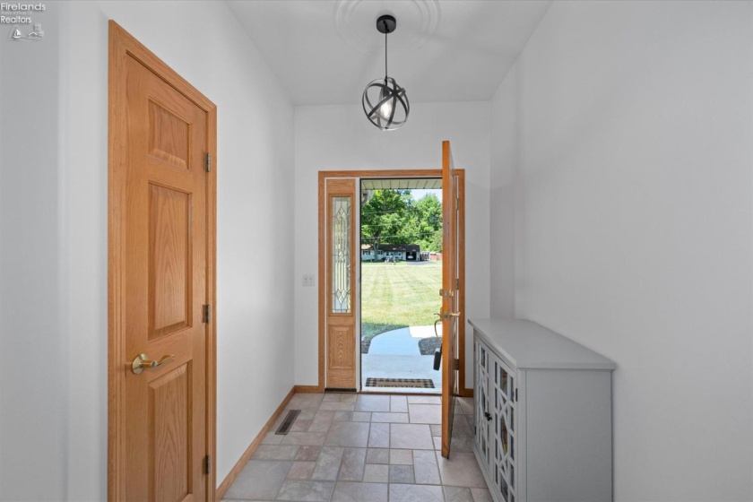 6851 Berridge Road, Whitehouse, 43571, 3 Bedrooms Bedrooms, ,3 BathroomsBathrooms,Residential,For Sale,Berridge,20262131