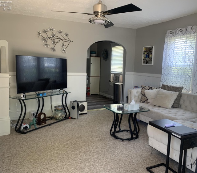 16 Harris Avenue, Norwalk, 44857, ,Multiple Units,For Sale,Harris,20262159