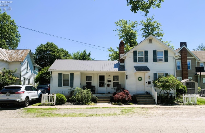 16 Harris Avenue, Norwalk, 44857, ,Multiple Units,For Sale,Harris,20262159