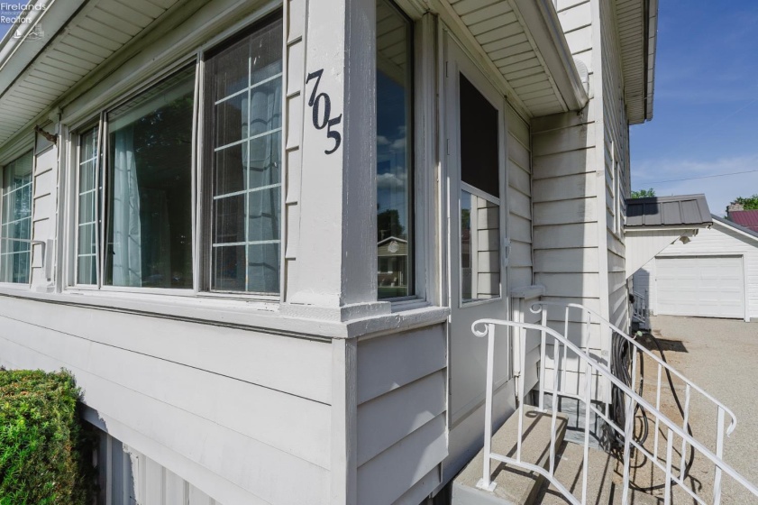 705 Clark Street, Willard, 44890, 3 Bedrooms Bedrooms, ,1 BathroomBathrooms,Residential,For Sale,Clark,20262236