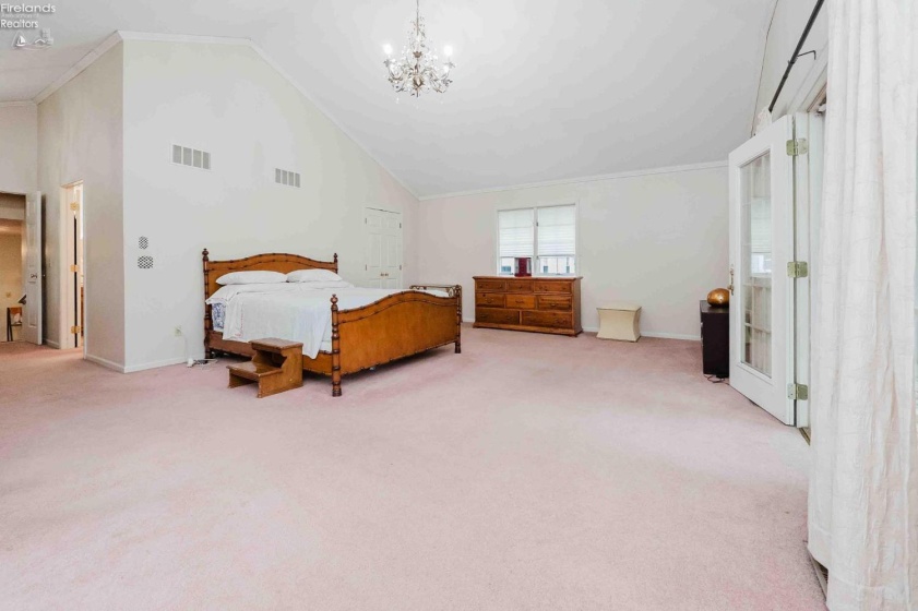 1719 Buckland Avenue, Fremont, 43420, 4 Bedrooms Bedrooms, ,3 BathroomsBathrooms,Residential,For Sale,Buckland,20262243