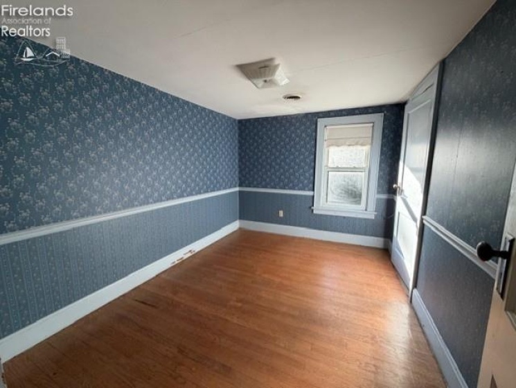 1719 Buckland Avenue, Fremont, 43420, 4 Bedrooms Bedrooms, ,3 BathroomsBathrooms,Residential,For Sale,Buckland,20262243