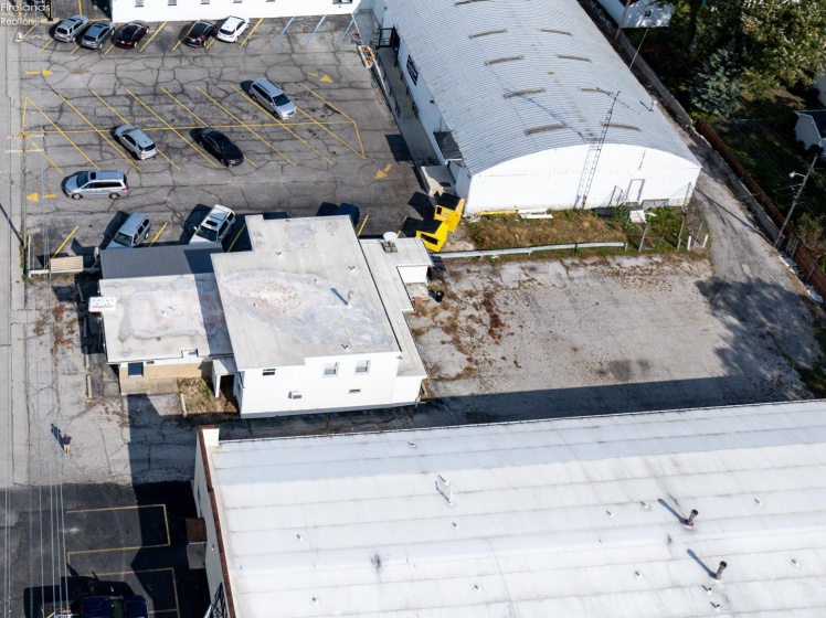 121 Stone Street, Fremont, 43420, ,Commercial,For Sale,Stone,20262252