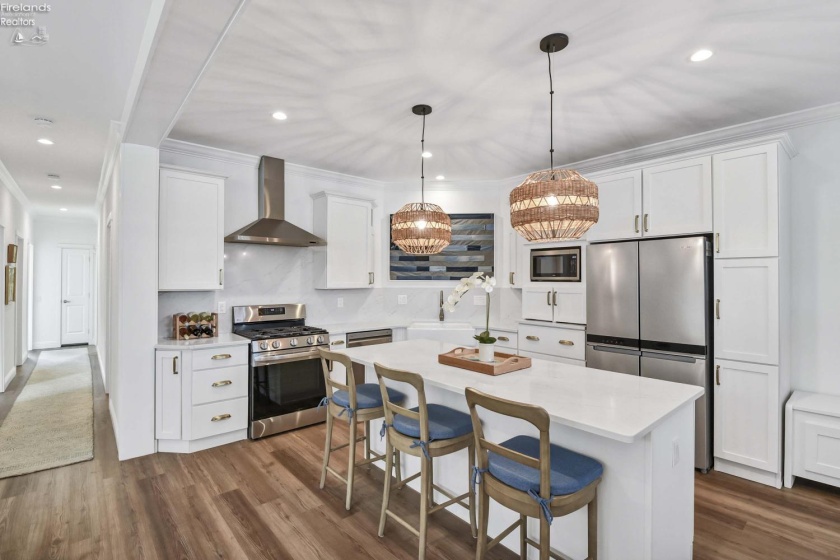 10850 Bayshore Rd Crane Way, Marblehead, 43440, 3 Bedrooms Bedrooms, ,2 BathroomsBathrooms,Residential,For Sale,Bayshore Rd Crane Way,20262246
