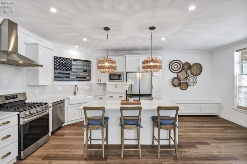 10850 Bayshore Rd Crane Way, Marblehead, 43440, 3 Bedrooms Bedrooms, ,2 BathroomsBathrooms,Residential,For Sale,Bayshore Rd Crane Way,20262246