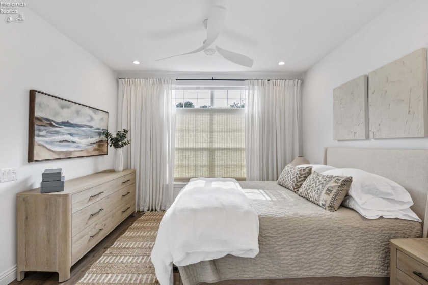 10850 Bayshore Rd Crane Way, Marblehead, 43440, 3 Bedrooms Bedrooms, ,2 BathroomsBathrooms,Residential,For Sale,Bayshore Rd Crane Way,20262246
