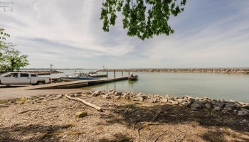 342 Lighthouse Oval Drive, Marblehead, 43440, 2 Bedrooms Bedrooms, ,2 BathroomsBathrooms,Residential,For Sale,Lighthouse Oval,20261940 342 Lighthouse Oval Drive, Marblehead, 43440, 2 Bedrooms Bedrooms, ,2 BathroomsBathrooms,Residential,For Sale,Lighthouse Oval,20261940