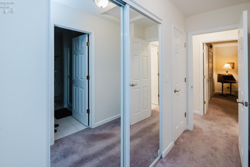 342 Lighthouse Oval Drive, Marblehead, 43440, 2 Bedrooms Bedrooms, ,2 BathroomsBathrooms,Residential,For Sale,Lighthouse Oval,20261940