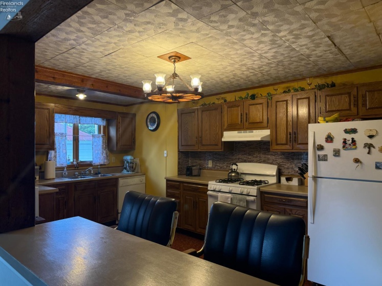 824 Stilwell Avenue, Fremont, 43420, 3 Bedrooms Bedrooms, ,1 BathroomBathrooms,Residential,For Sale,Stilwell,20262248