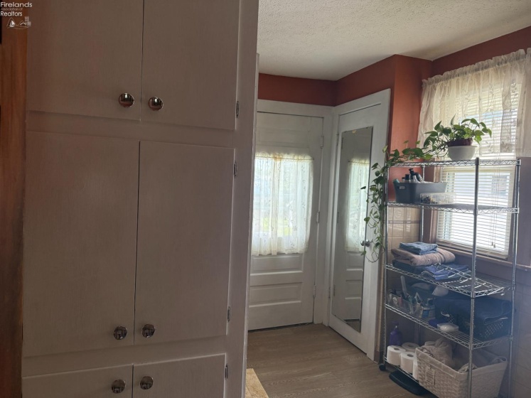 824 Stilwell Avenue, Fremont, 43420, 3 Bedrooms Bedrooms, ,1 BathroomBathrooms,Residential,For Sale,Stilwell,20262248