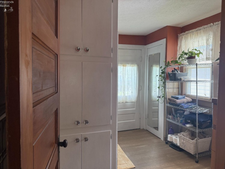 824 Stilwell Avenue, Fremont, 43420, 3 Bedrooms Bedrooms, ,1 BathroomBathrooms,Residential,For Sale,Stilwell,20262248
