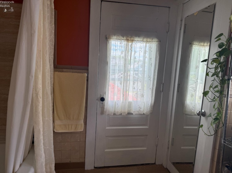 824 Stilwell Avenue, Fremont, 43420, 3 Bedrooms Bedrooms, ,1 BathroomBathrooms,Residential,For Sale,Stilwell,20262248