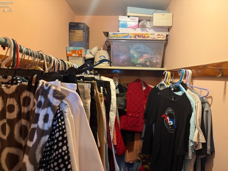 824 Stilwell Avenue, Fremont, 43420, 3 Bedrooms Bedrooms, ,1 BathroomBathrooms,Residential,For Sale,Stilwell,20262248