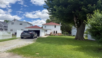 824 Stilwell Avenue, Fremont, 43420, 3 Bedrooms Bedrooms, ,1 BathroomBathrooms,Residential,For Sale,Stilwell,20262248
