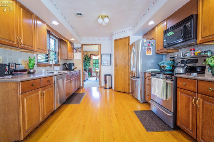 701 Kennedy Drive, Willard, 44890, 3 Bedrooms Bedrooms, ,3 BathroomsBathrooms,Residential,For Sale,Kennedy,20261981