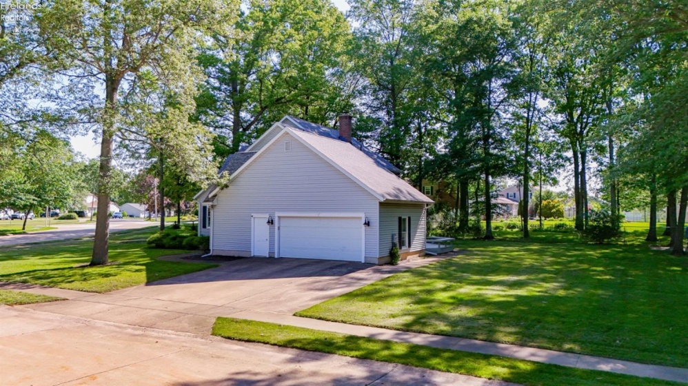 701 Kennedy Drive, Willard, 44890, 3 Bedrooms Bedrooms, ,3 BathroomsBathrooms,Residential,For Sale,Kennedy,20261981