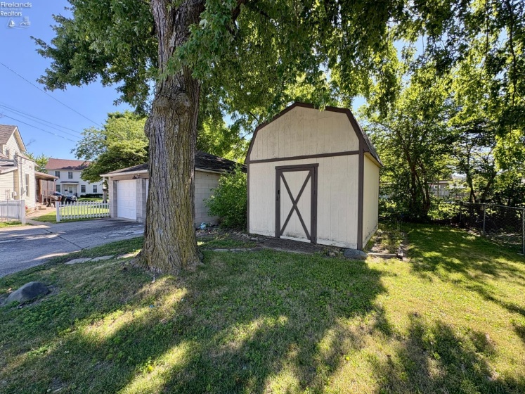 84 Coe Street, Tiffin, 44883, 2 Bedrooms Bedrooms, ,1 BathroomBathrooms,Residential,For Sale,Coe,20262254