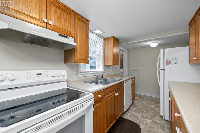 1029 King Street, Sandusky, 44870, 2 Bedrooms Bedrooms, ,1 BathroomBathrooms,Residential,For Sale,King,20262239