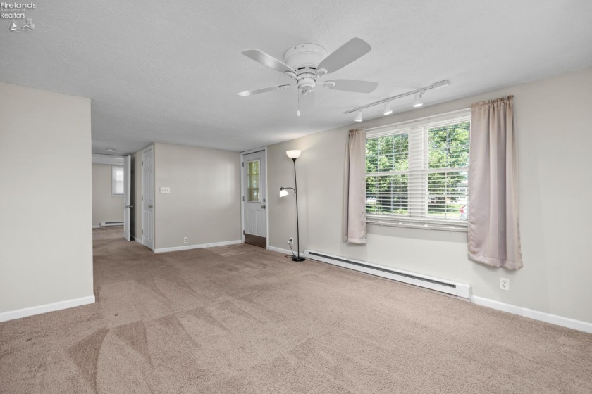 1029 King Street, Sandusky, 44870, 2 Bedrooms Bedrooms, ,1 BathroomBathrooms,Residential,For Sale,King,20262239