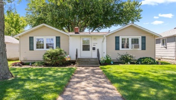 1029 King Street, Sandusky, 44870, 2 Bedrooms Bedrooms, ,1 BathroomBathrooms,Residential,For Sale,King,20262239 1029 King Street, Sandusky, 44870, 2 Bedrooms Bedrooms, ,1 BathroomBathrooms,Residential,For Sale,King,20262239