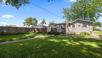 1029 King Street, Sandusky, 44870, 2 Bedrooms Bedrooms, ,1 BathroomBathrooms,Residential,For Sale,King,20262239 1029 King Street, Sandusky, 44870, 2 Bedrooms Bedrooms, ,1 BathroomBathrooms,Residential,For Sale,King,20262239