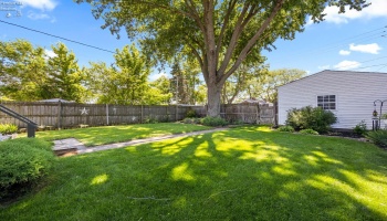 1029 King Street, Sandusky, 44870, 2 Bedrooms Bedrooms, ,1 BathroomBathrooms,Residential,For Sale,King,20262239 1029 King Street, Sandusky, 44870, 2 Bedrooms Bedrooms, ,1 BathroomBathrooms,Residential,For Sale,King,20262239