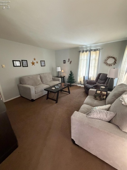 1025 Myrtle Avenue, Willard, 44890, 3 Bedrooms Bedrooms, ,2 BathroomsBathrooms,Residential,For Sale,Myrtle,20262256