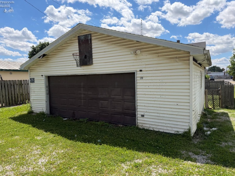 211 Woodbine Street, Willard, 44890, 3 Bedrooms Bedrooms, ,1 BathroomBathrooms,Residential,For Sale,Woodbine,20262272
