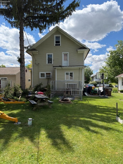 607 Myrtle Avenue, Willard, 44890, 3 Bedrooms Bedrooms, ,2 BathroomsBathrooms,Residential,For Sale,Myrtle,20262270