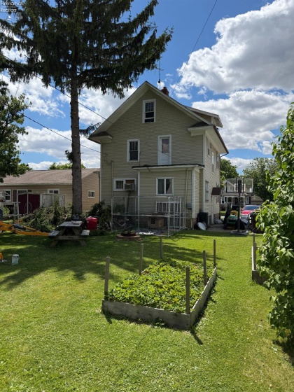 607 Myrtle Avenue, Willard, 44890, 3 Bedrooms Bedrooms, ,2 BathroomsBathrooms,Residential,For Sale,Myrtle,20262270