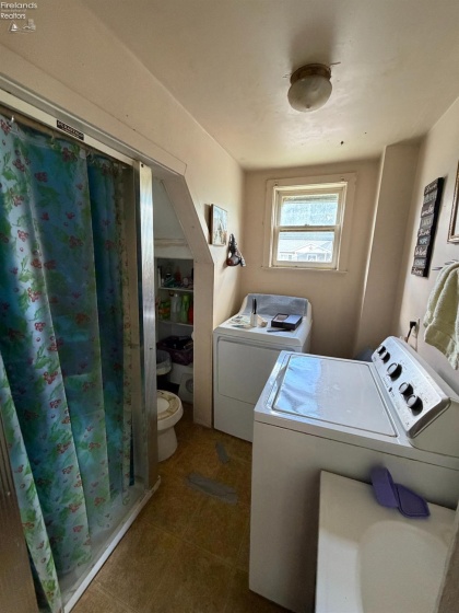 324 Keefer Street, Willard, 44890, 3 Bedrooms Bedrooms, ,2 BathroomsBathrooms,Residential,For Sale,Keefer,20262267