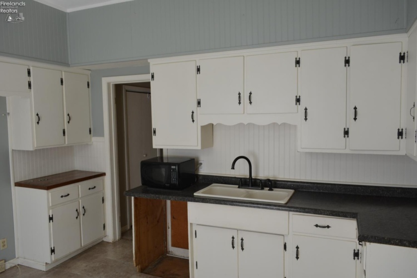 166 Main Street, New London, 44851, 3 Bedrooms Bedrooms, ,2 BathroomsBathrooms,Residential,For Sale,Main,20262245