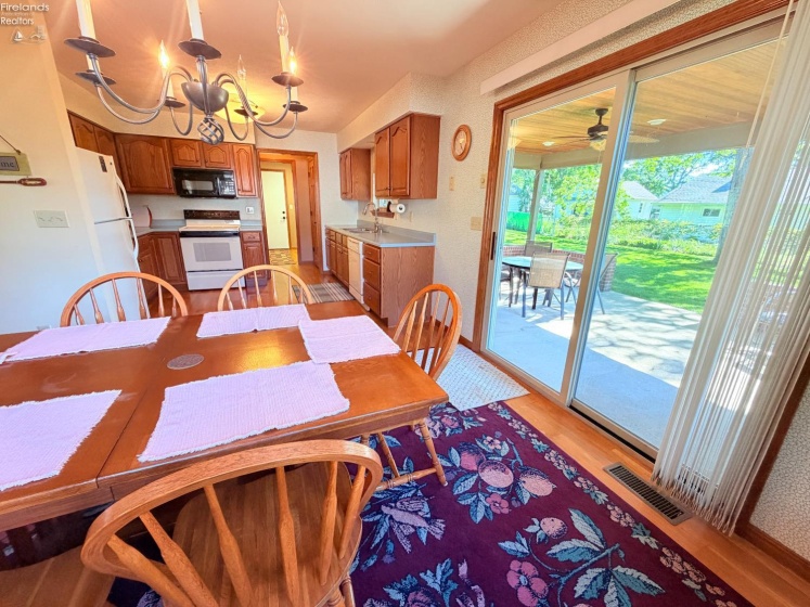 1840 Fernwood Lane, Marblehead, 43440, 4 Bedrooms Bedrooms, ,2 BathroomsBathrooms,Residential,For Sale,Fernwood,20262284