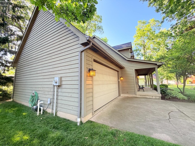 1840 Fernwood Lane, Marblehead, 43440, 4 Bedrooms Bedrooms, ,2 BathroomsBathrooms,Residential,For Sale,Fernwood,20262284