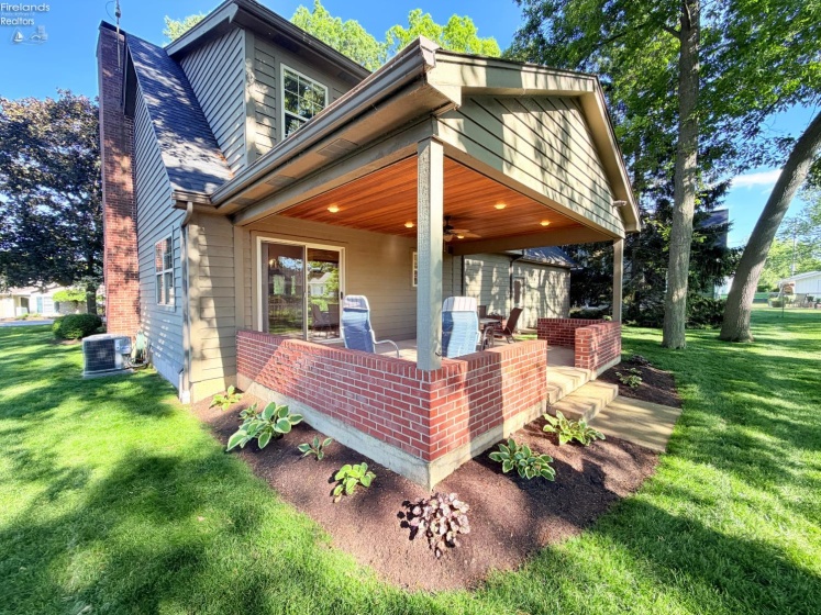 1840 Fernwood Lane, Marblehead, 43440, 4 Bedrooms Bedrooms, ,2 BathroomsBathrooms,Residential,For Sale,Fernwood,20262284
