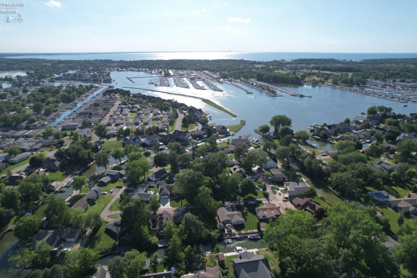 1840 Fernwood Lane, Marblehead, 43440, 4 Bedrooms Bedrooms, ,2 BathroomsBathrooms,Residential,For Sale,Fernwood,20262284