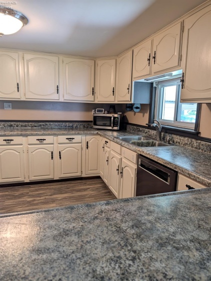 845 Spruce Street, Fostoria, 44830, 3 Bedrooms Bedrooms, ,2 BathroomsBathrooms,Residential,For Sale,Spruce,20262262