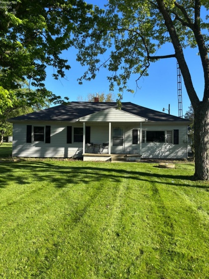 5050 West Fremont, Port Clinton, 43452, 3 Bedrooms Bedrooms, ,1 BathroomBathrooms,Residential,For Sale,West Fremont,20262288