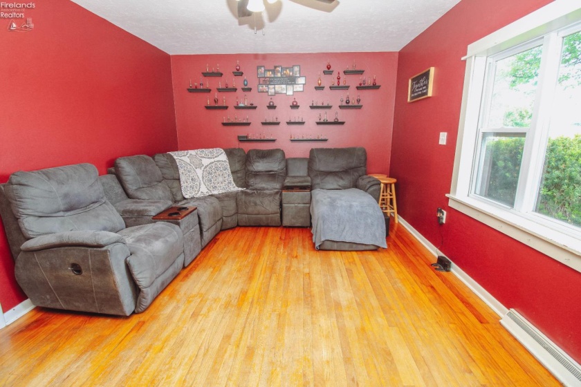 11113 Mason Road, Berlin Heights, 44814, 3 Bedrooms Bedrooms, ,2 BathroomsBathrooms,Residential,For Sale,Mason,20262218