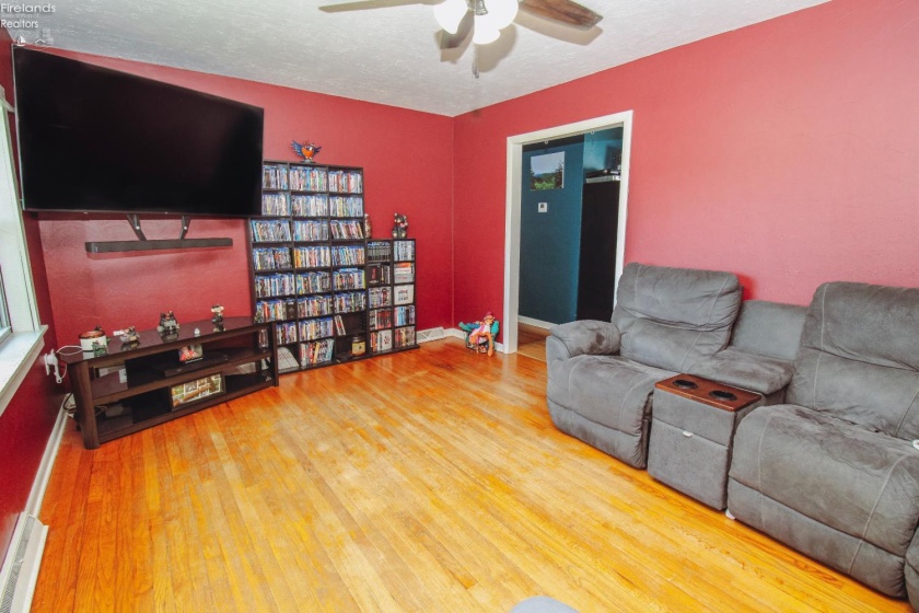 11113 Mason Road, Berlin Heights, 44814, 3 Bedrooms Bedrooms, ,2 BathroomsBathrooms,Residential,For Sale,Mason,20262218